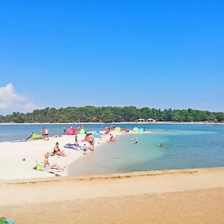 Deh, Stinjan Apartamento *