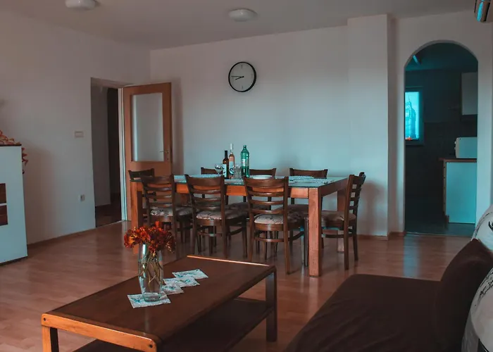 Deh, Stinjan Appartement Pula