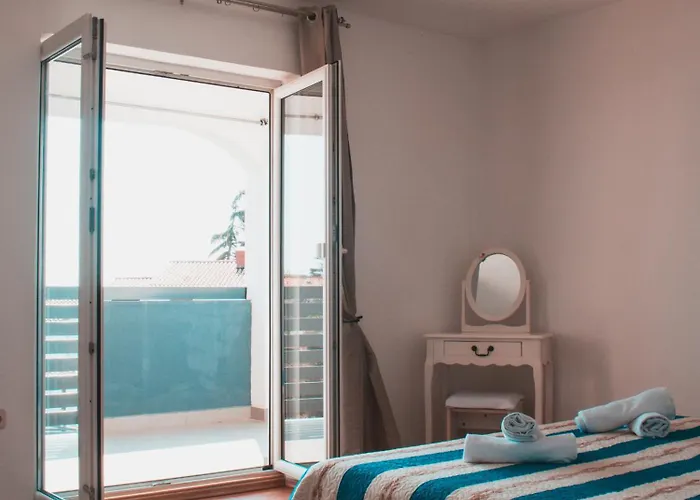 Appartement Deh, Stinjan